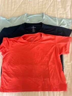 Real Essentials Dry Fit Athletic Shirts 3 Pack Size Small Coral Navy Light Blue